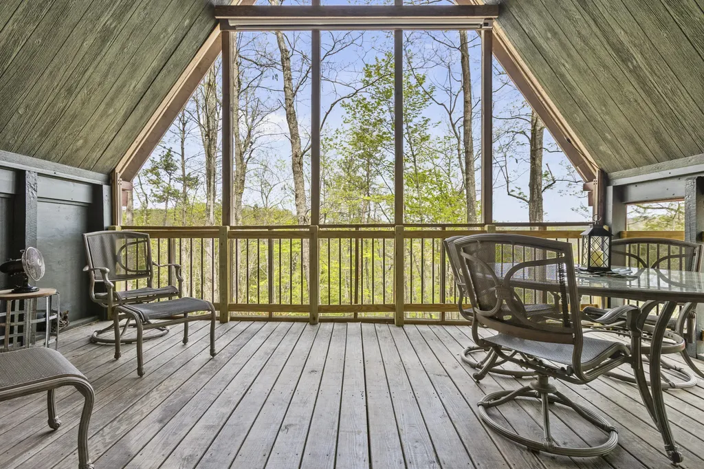 241 Canyon Ridge Road Wellington KY 40387