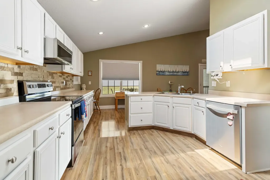 84 Summit Pointe Drive Somerset KY 42503