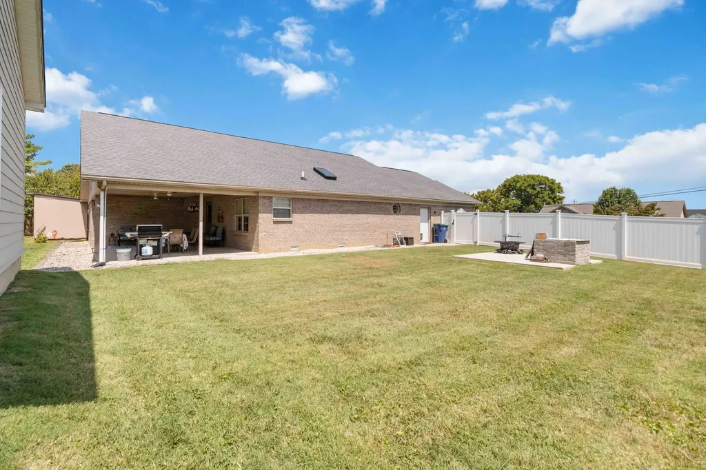 84 Summit Pointe Drive Somerset KY 42503