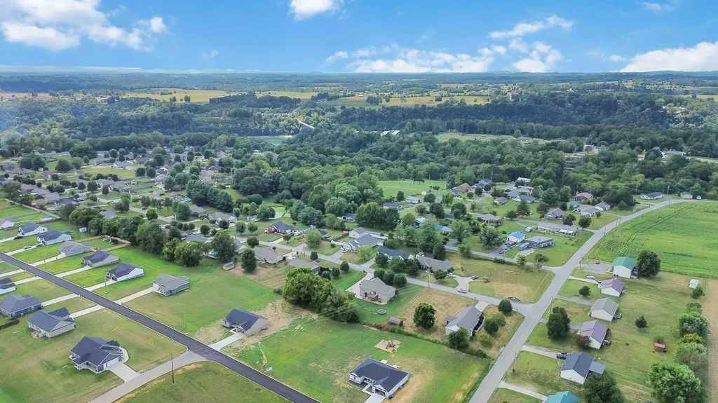 84 Summit Pointe Drive Somerset KY 42503