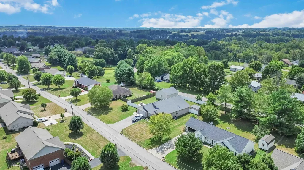 84 Summit Pointe Drive Somerset KY 42503