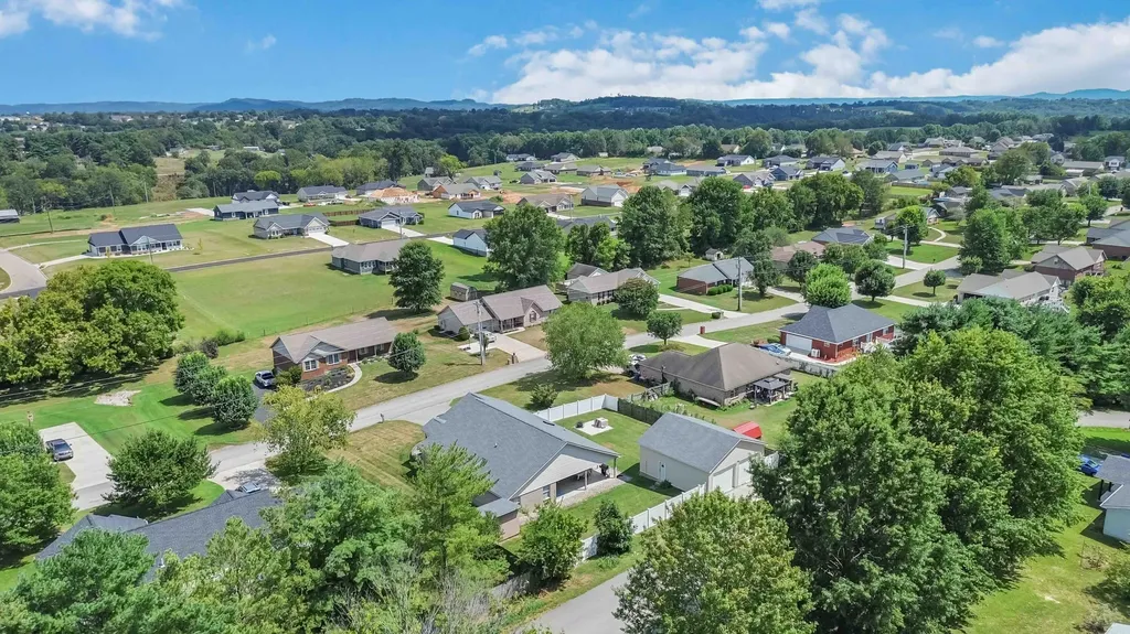 84 Summit Pointe Drive Somerset KY 42503