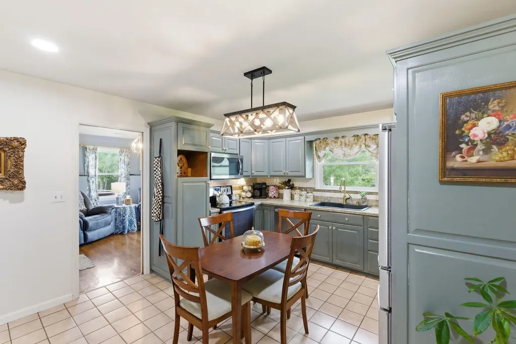 131 Allen Douglas Drive Richmond KY 40475