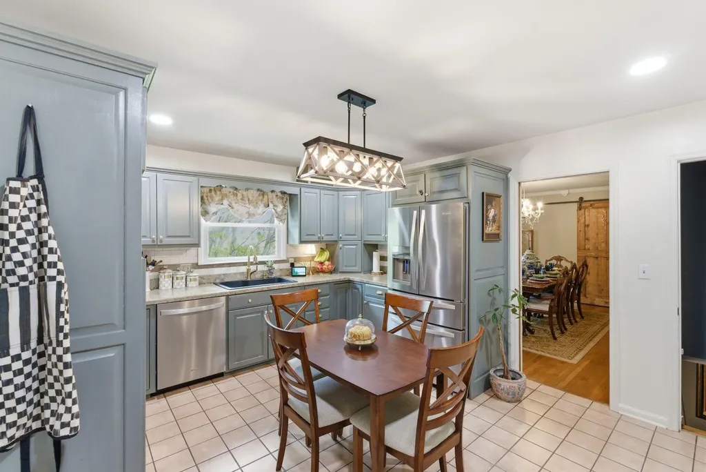 131 Allen Douglas Drive Richmond KY 40475