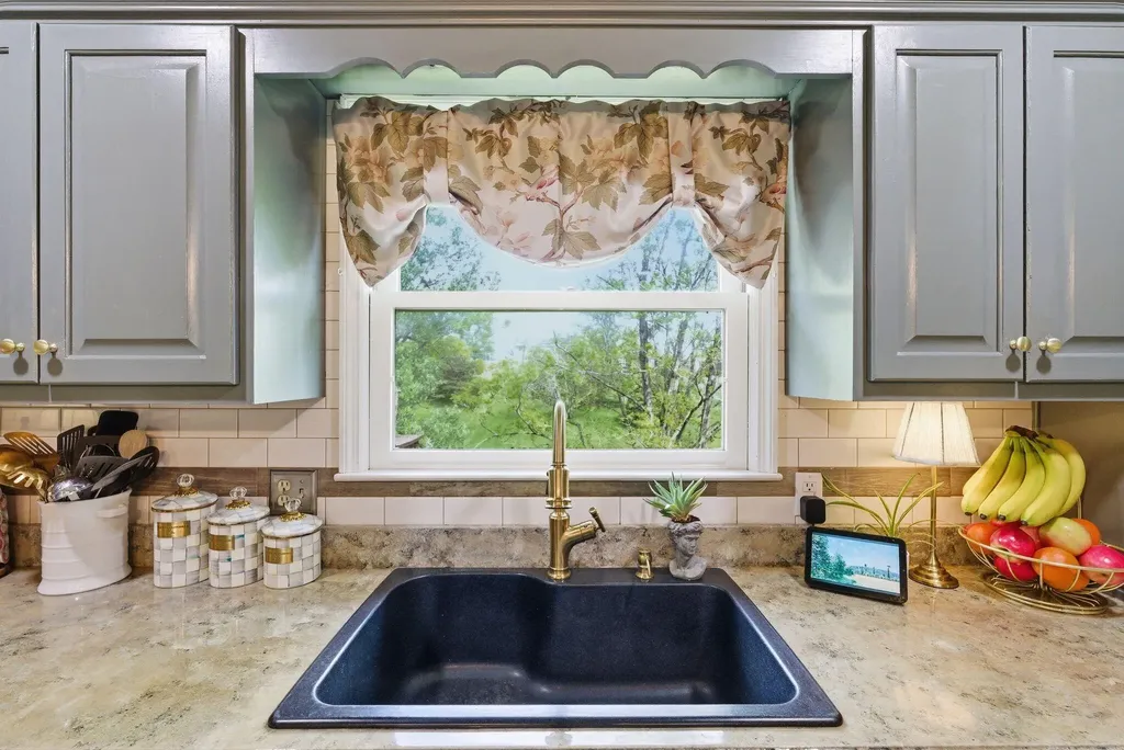 131 Allen Douglas Drive Richmond KY 40475