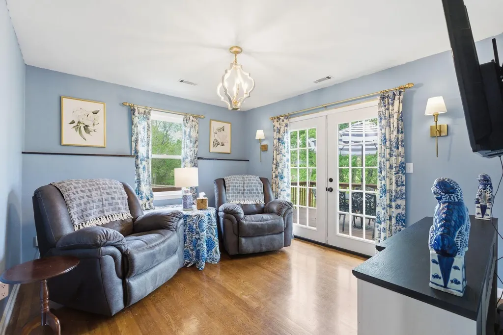 131 Allen Douglas Drive Richmond KY 40475