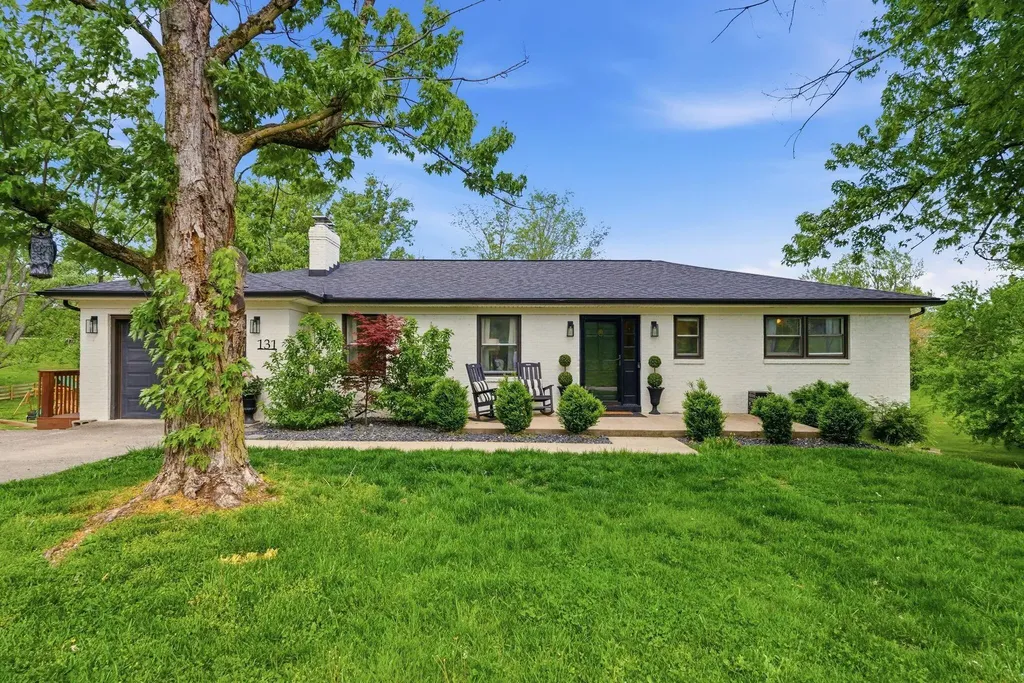 131 Allen Douglas Drive Richmond KY 40475