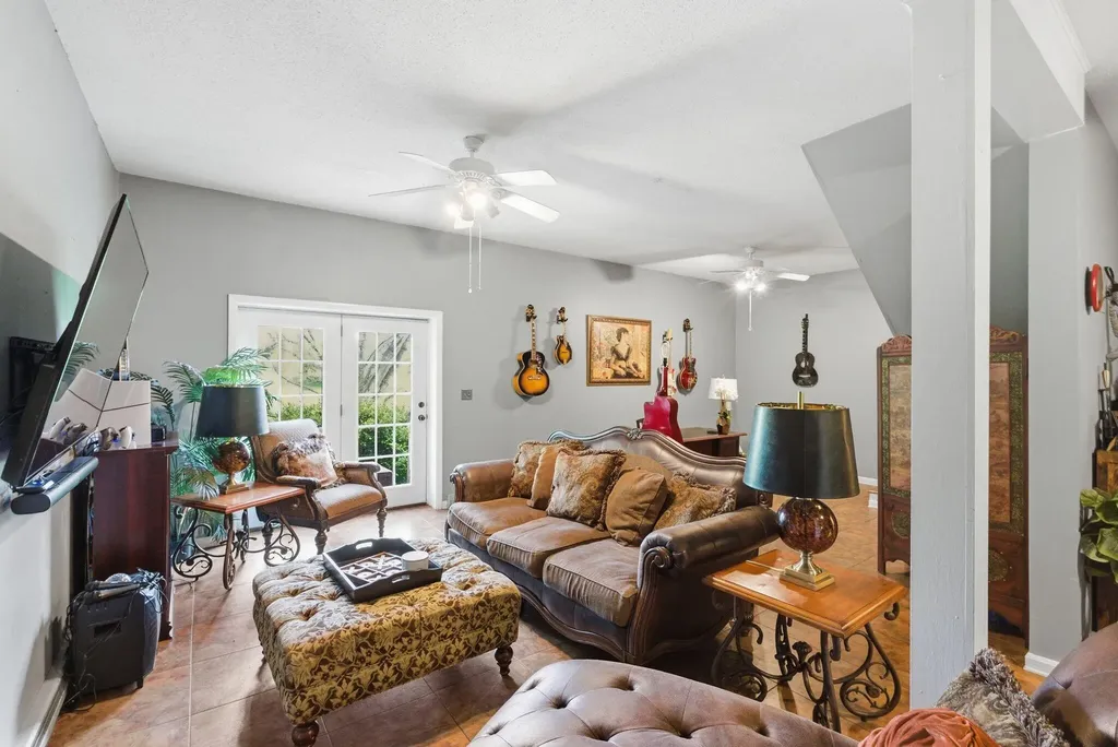 131 Allen Douglas Drive Richmond KY 40475