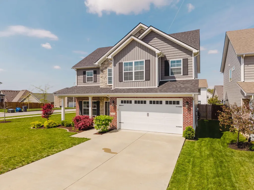 1045 Squirrel Nest Lane Lexington KY 40509