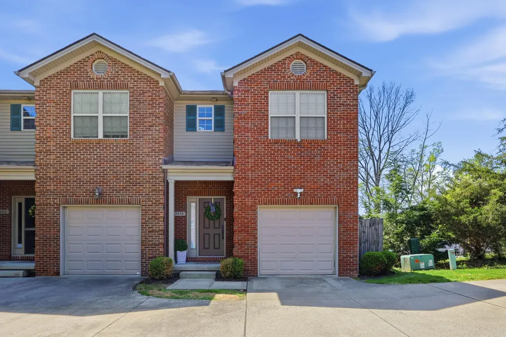 3458 Red Coach Trail Lexington KY 40517