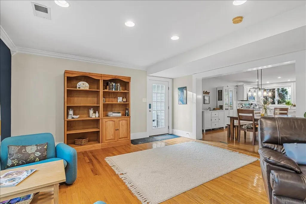 318 Jesselin Drive Lexington KY 40503