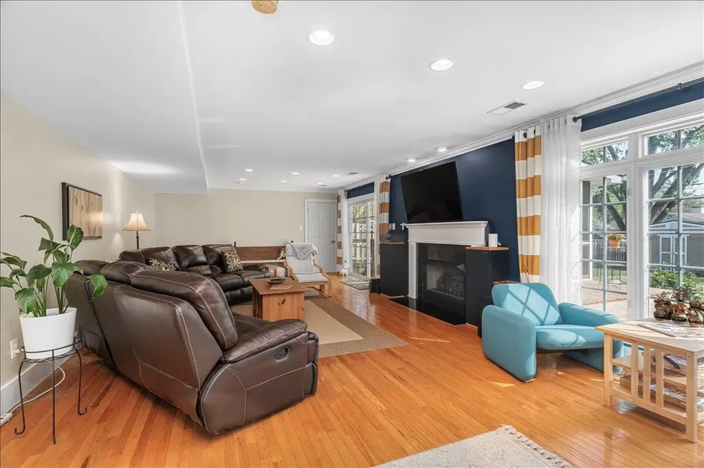 318 Jesselin Drive Lexington KY 40503