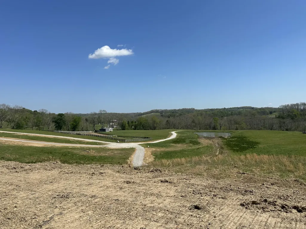 147 Coon Trail East Bernstadt KY 40729