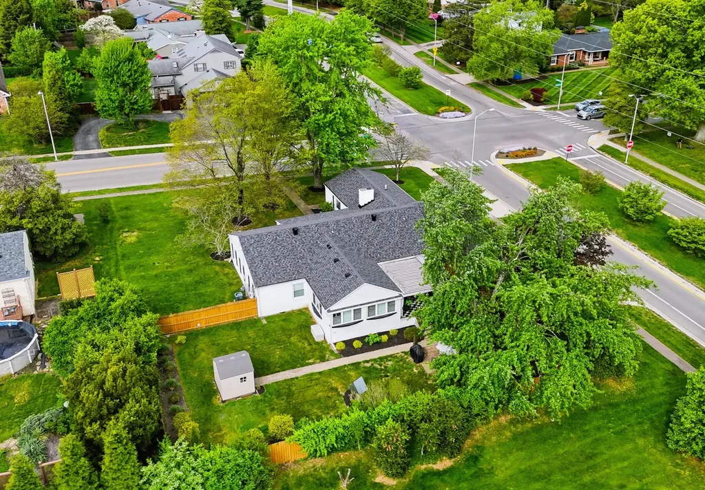 701 Malabu Drive Lexington KY 40502