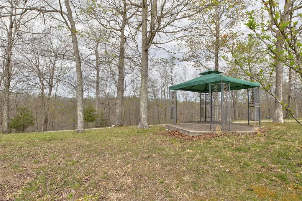 150 Wild Turkey Road Morehead KY 40351