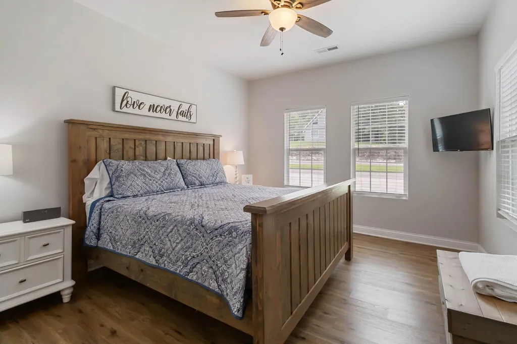 2394 Roberts Bend Road Burnside KY 42519