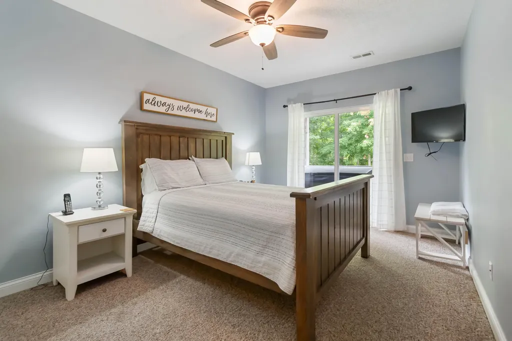 2394 Roberts Bend Road Burnside KY 42519