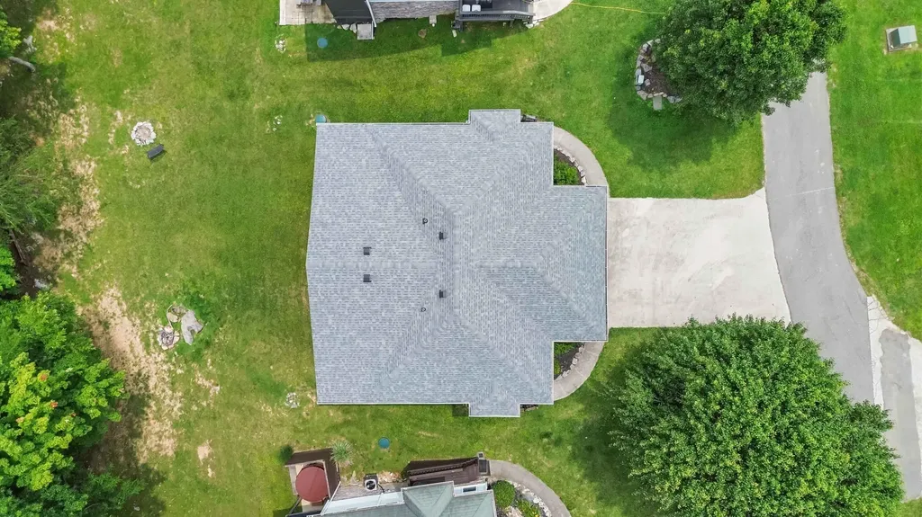 2394 Roberts Bend Road Burnside KY 42519