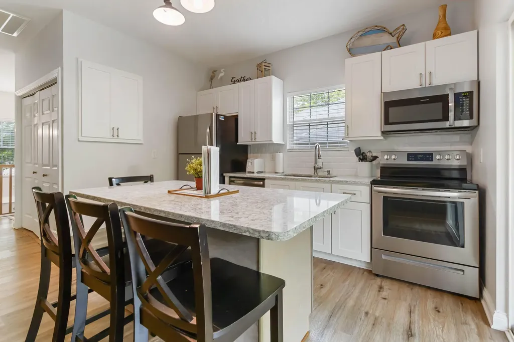 2394 Roberts Bend Road Burnside KY 42519