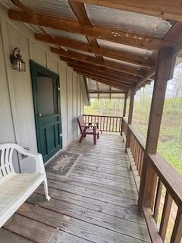 196 Cottonwood Road Louisa KY 41230