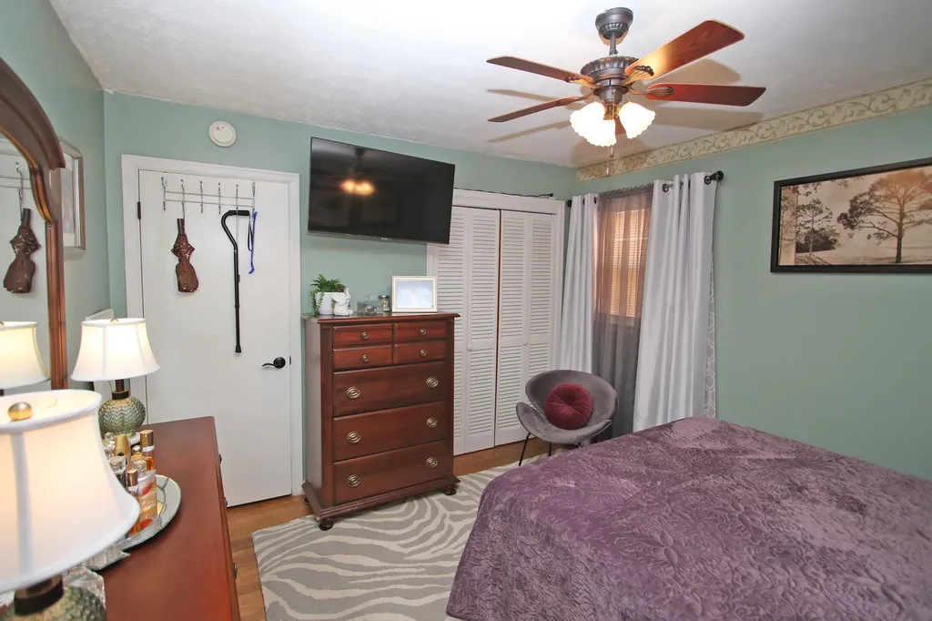 1689 Harrogate Road Lexington KY 40505