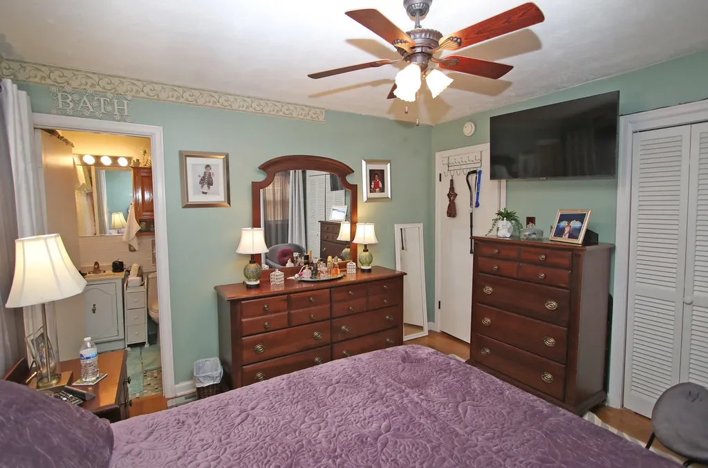 1689 Harrogate Road Lexington KY 40505
