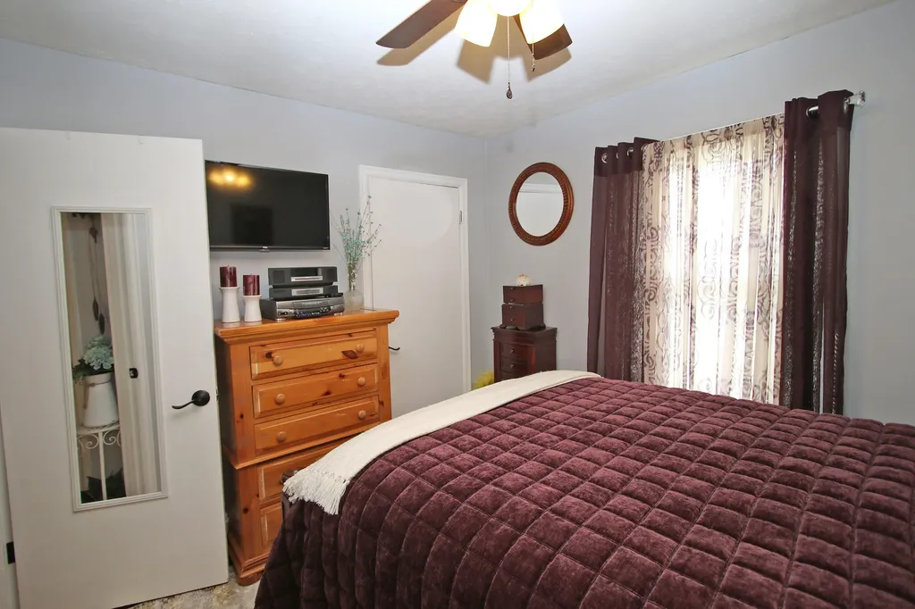 1689 Harrogate Road Lexington KY 40505