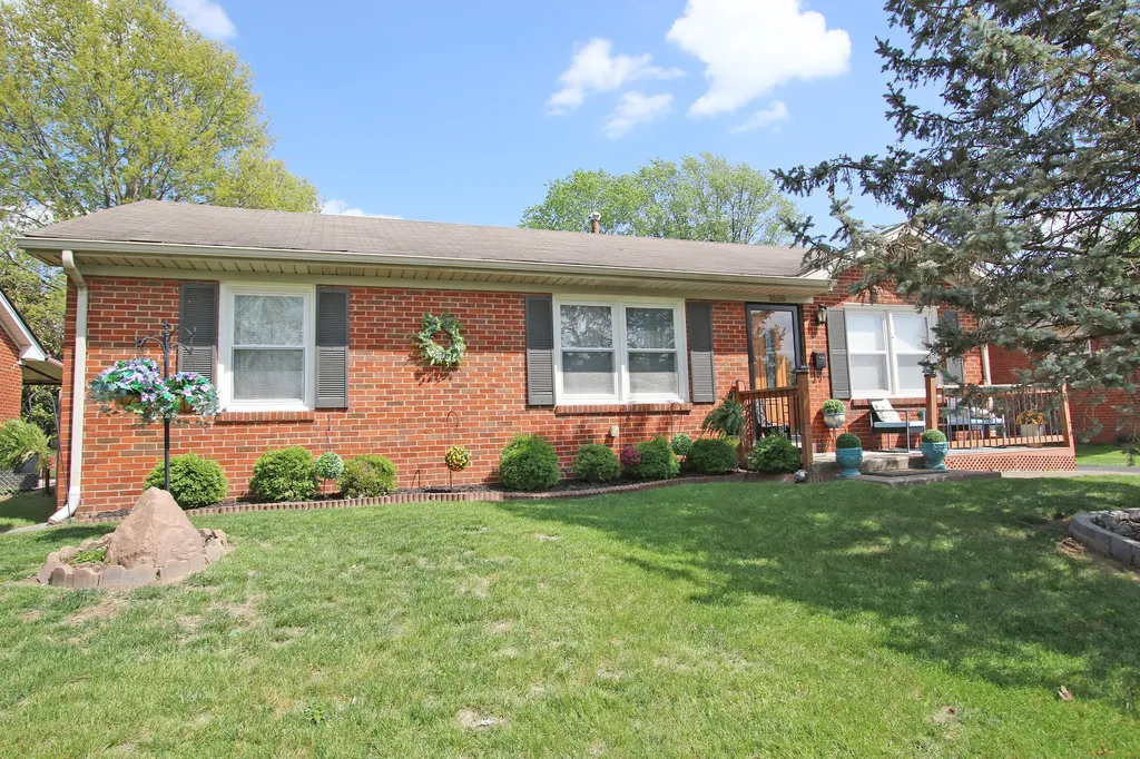 1689 Harrogate Road Lexington KY 40505