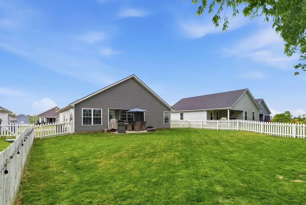 136 Sidewinder Drive Georgetown KY 40324