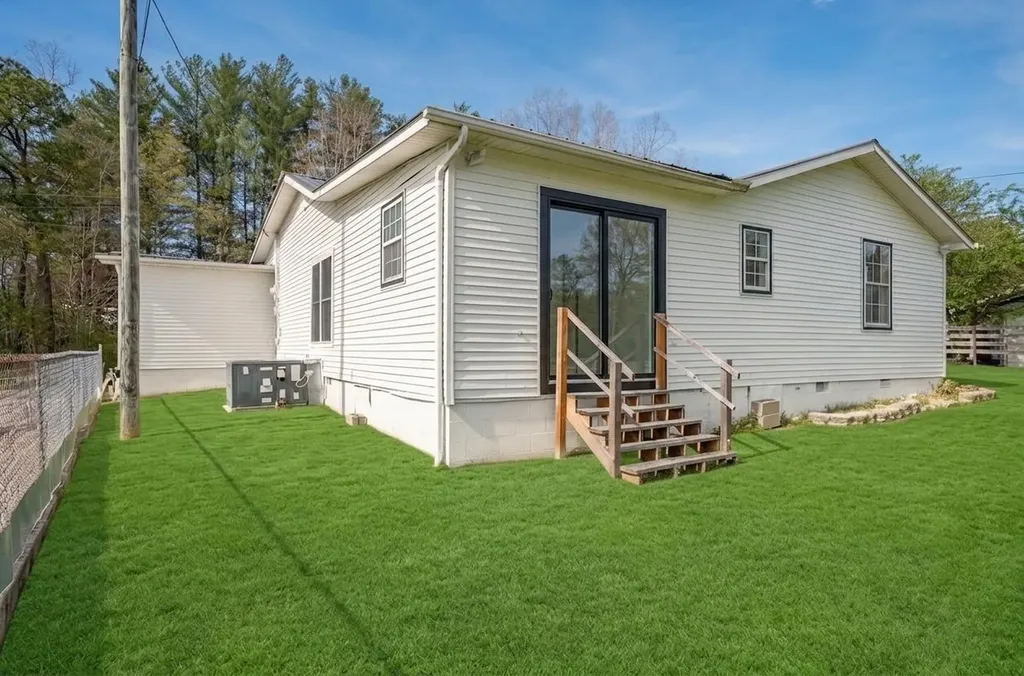 187 Industrial Boulevard Corbin KY 40701