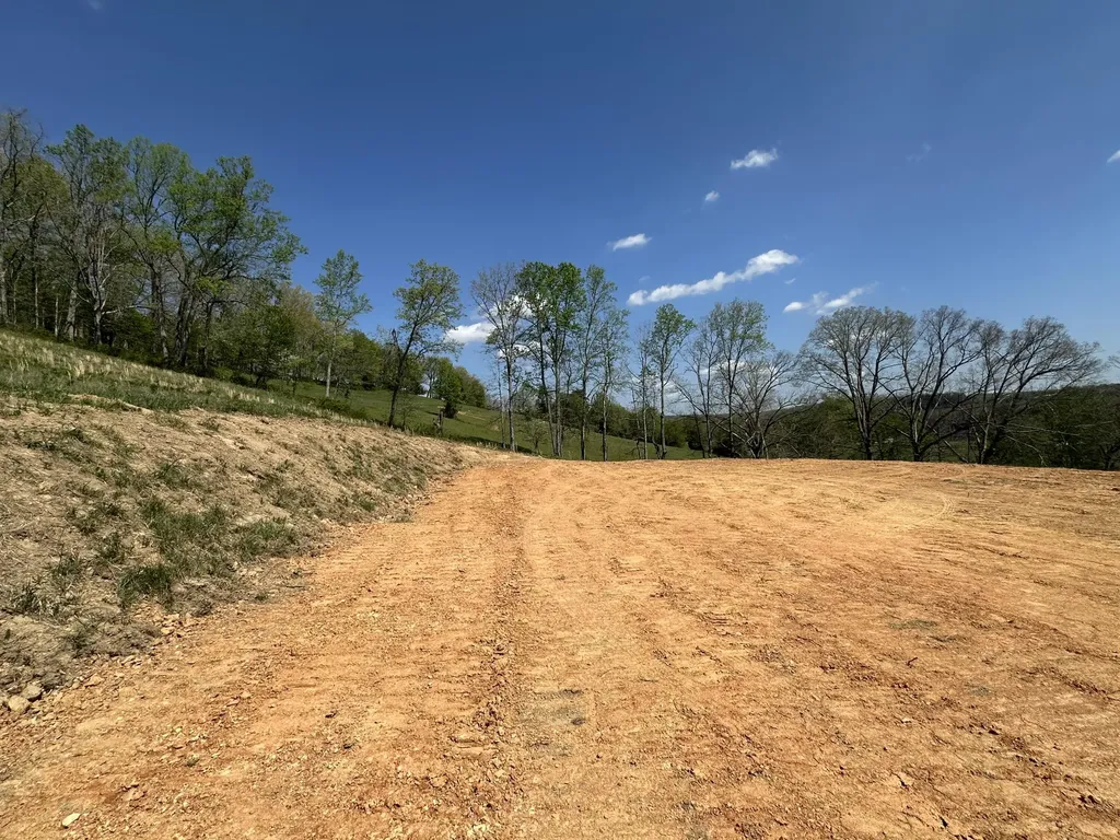 136 Coon Trail East Bernstadt KY 40729