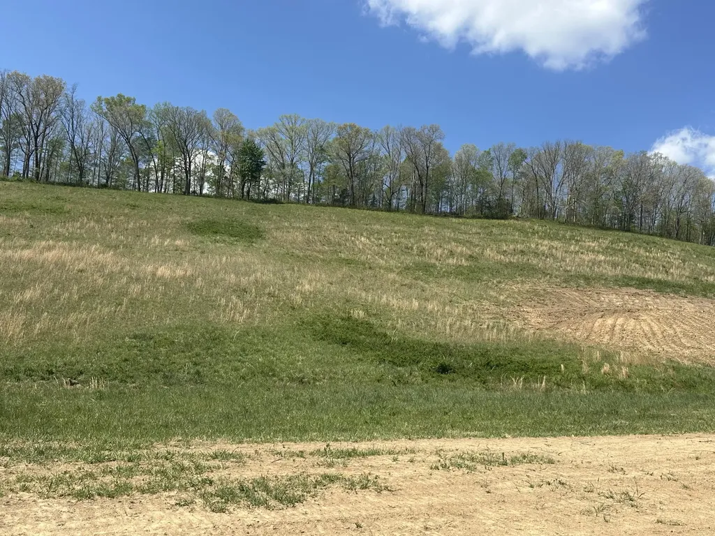 148 Coon Trail East Bernstadt KY 40729