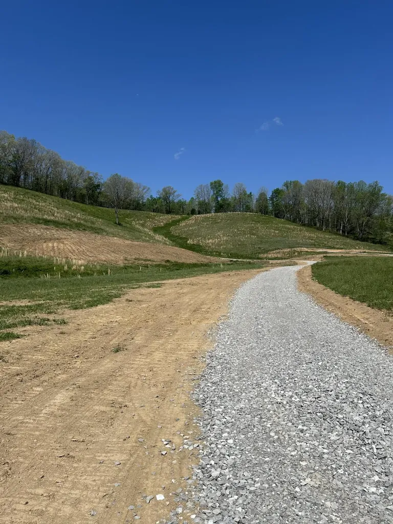 148 Coon Trail East Bernstadt KY 40729