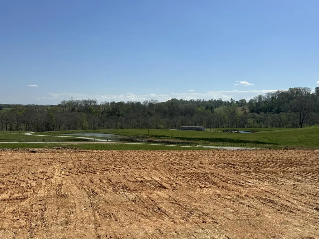 148 Coon Trail East Bernstadt KY 40729
