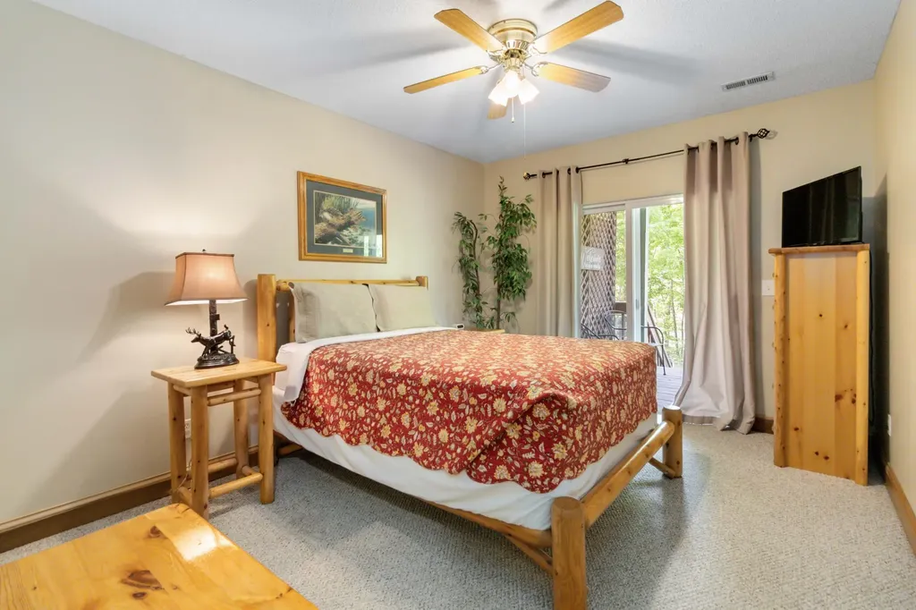 2386 Roberts Bend Road Burnside KY 42519