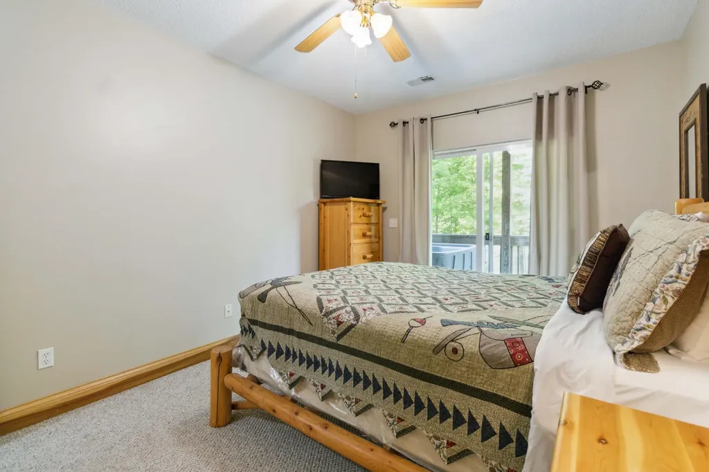 2386 Roberts Bend Road Burnside KY 42519