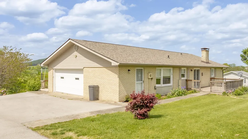 74 Stonehedge Court Monticello KY 42633