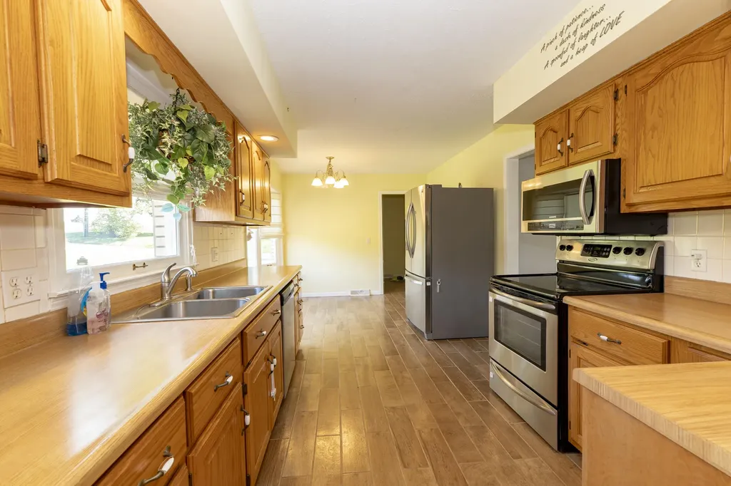 74 Stonehedge Court Monticello KY 42633