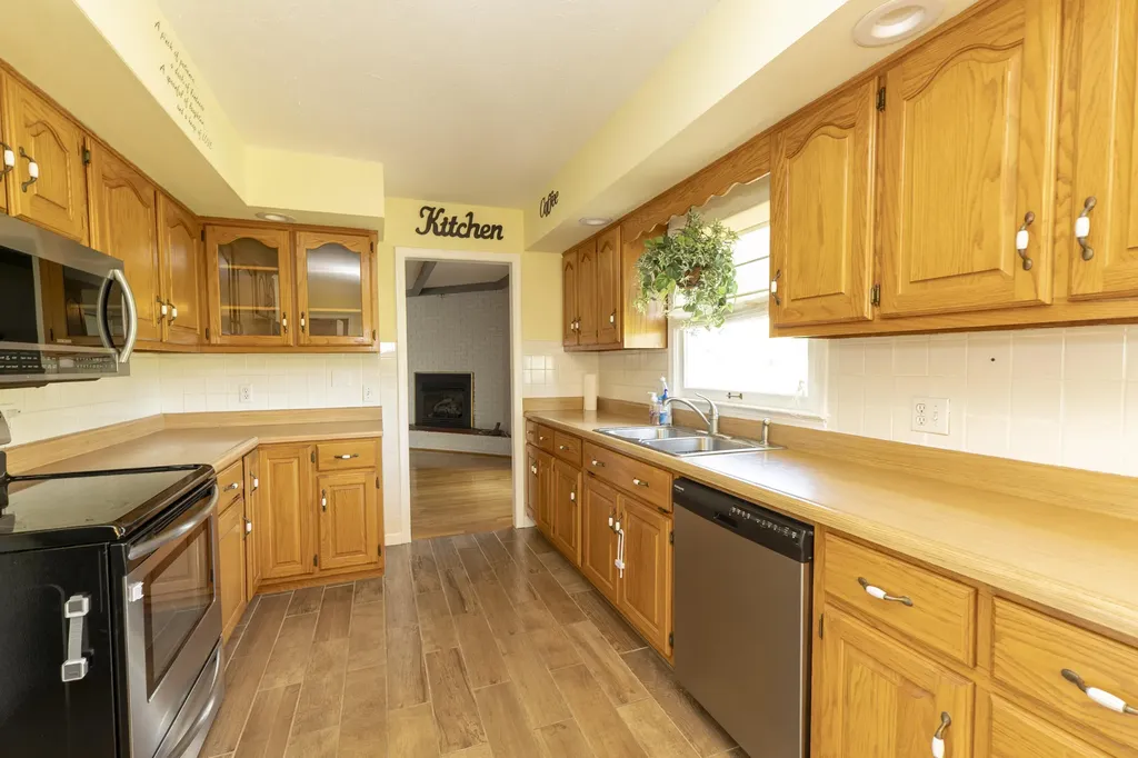 74 Stonehedge Court Monticello KY 42633