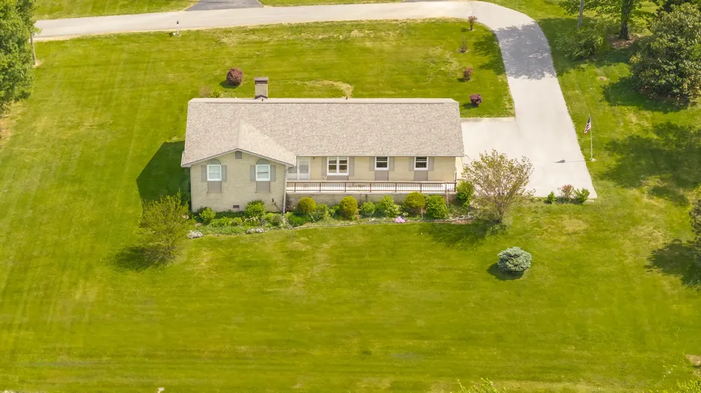 74 Stonehedge Court Monticello KY 42633