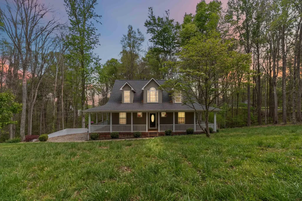 120 Cole Road Jamestown KY 42629