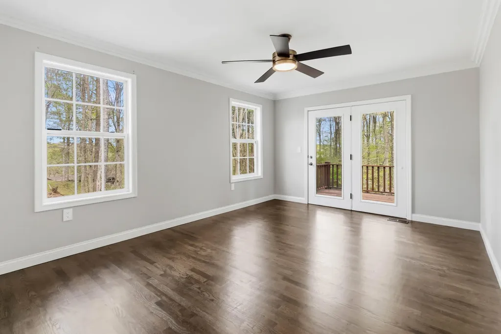 120 Cole Road Jamestown KY 42629