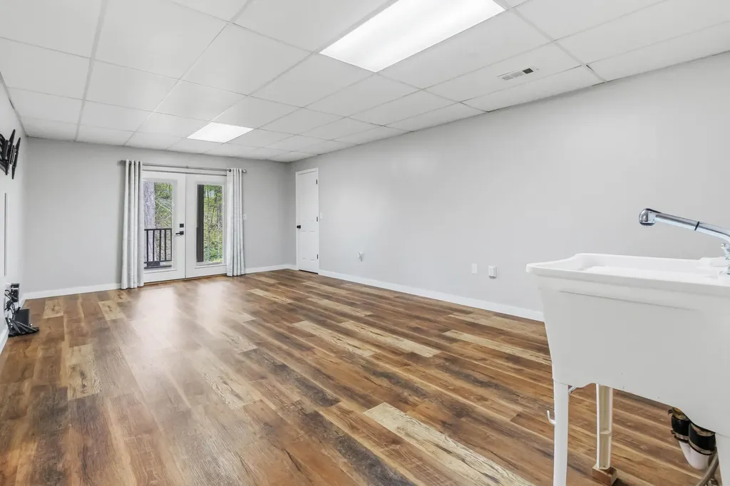 120 Cole Road Jamestown KY 42629