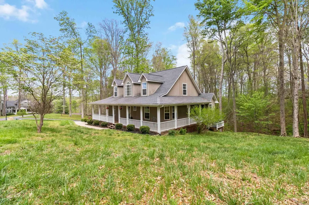 120 Cole Road Jamestown KY 42629