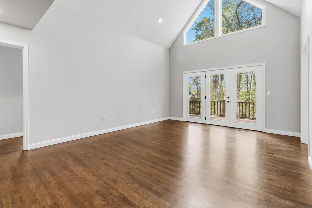 120 Cole Road Jamestown KY 42629