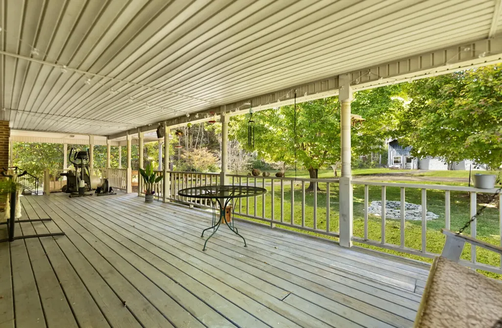 3515 Mitchellsburg Knob Road Parksville KY 40464
