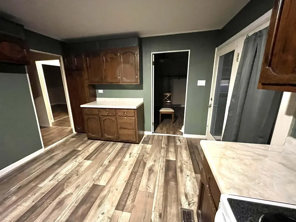 813 White Street Cumberland KY 40823