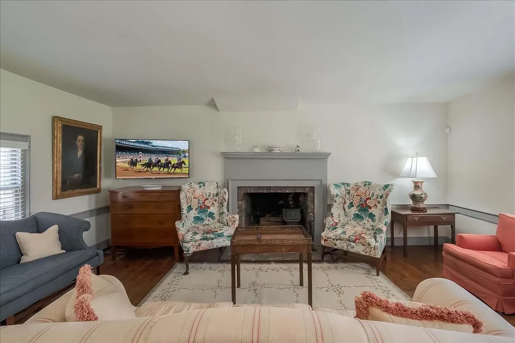 317 S Mill Street Lexington KY 40508