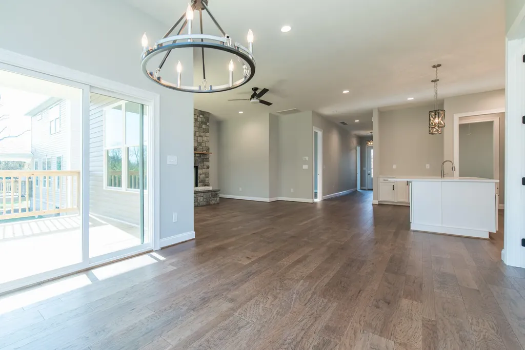 4157 Meadowlark Road Lexington KY 40509