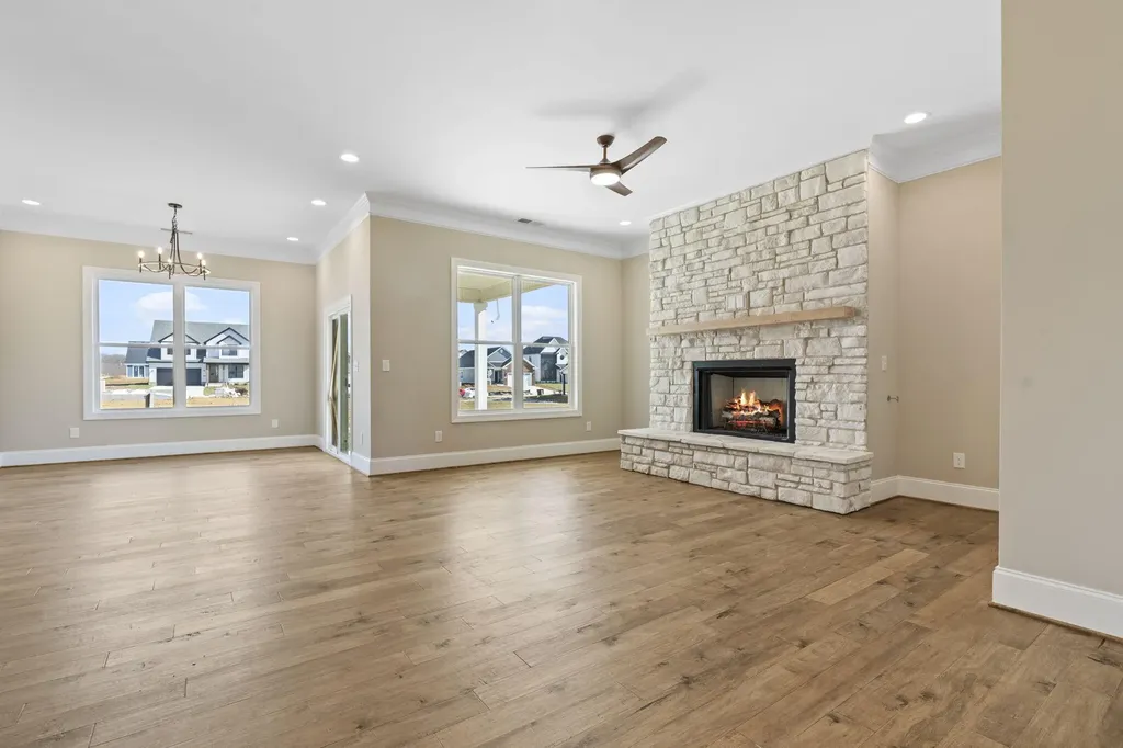 4157 Meadowlark Road Lexington KY 40509